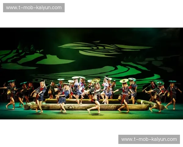 日耳曼战车碾压甘冈：一场荡气回肠的绿茵史诗